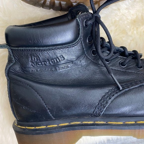 Dr. Martens Classic Black Combat Boot - Picture 5 of 8